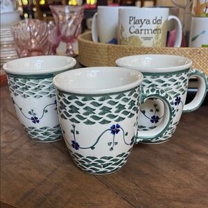 Like new Set of 3 Polish mugs , hand painted in Poland 10 oz